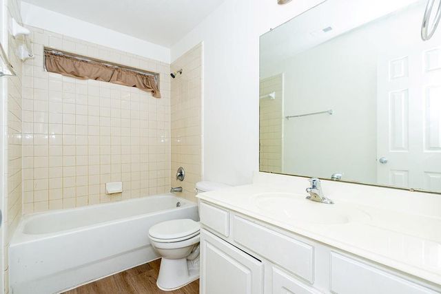 5618 Savannah Woods Lane, Rosharon, TX 77583