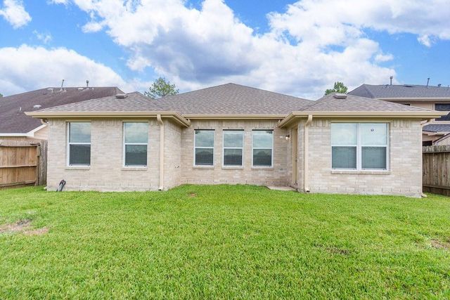 5618 Savannah Woods Lane, Rosharon, TX 77583