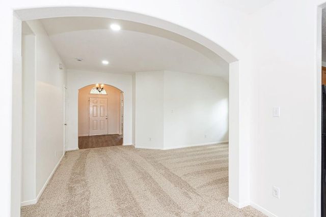 5618 Savannah Woods Lane, Rosharon, TX 77583