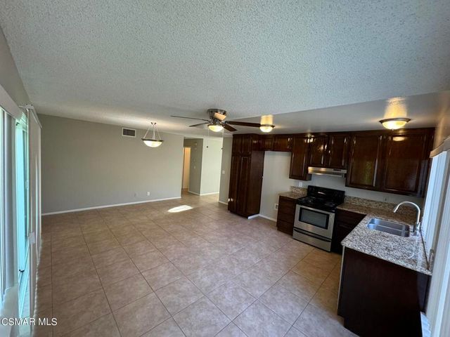2259 Hietter Avenue, Simi Valley, CA 93063