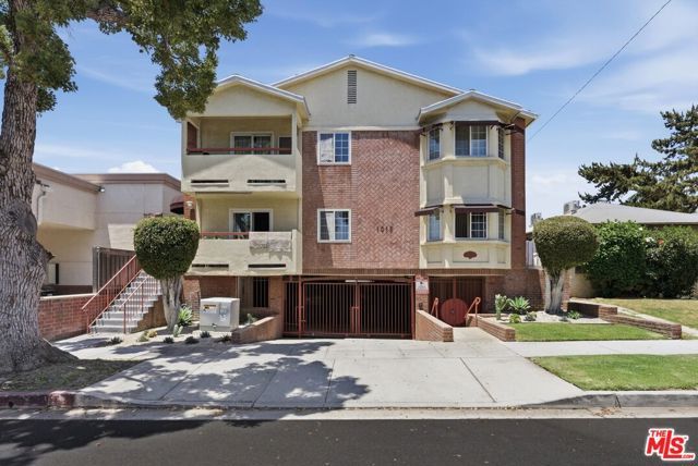 1015 E Spazier Avenue 205, Burbank, CA 91502
