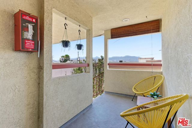 1015 E Spazier Avenue 205, Burbank, CA 91502