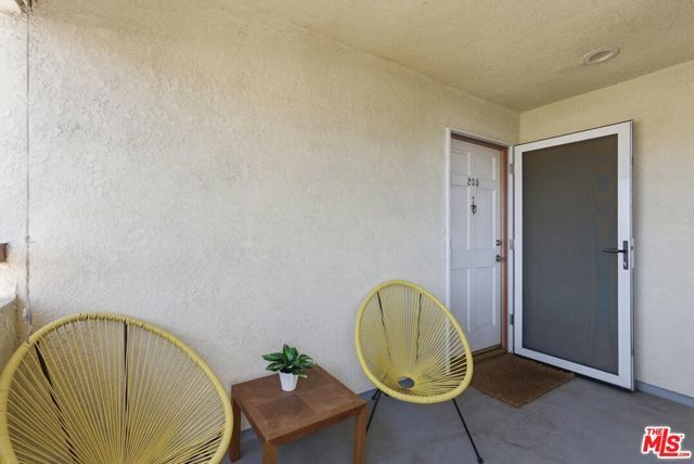 1015 E Spazier Avenue 205, Burbank, CA 91502