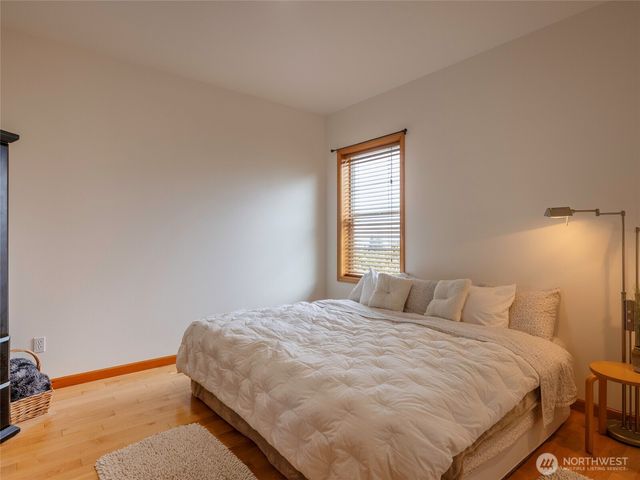 3109 S City Lights Place, Port Angeles, WA 98362