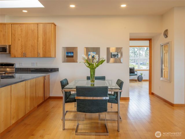 3109 S City Lights Place, Port Angeles, WA 98362
