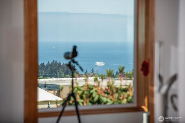 3109 S City Lights Place, Port Angeles, WA 98362