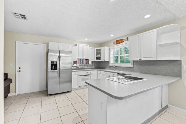9722 Erica Court, Boca Raton, FL 33496