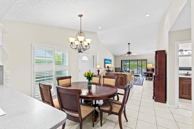 9722 Erica Court, Boca Raton, FL 33496