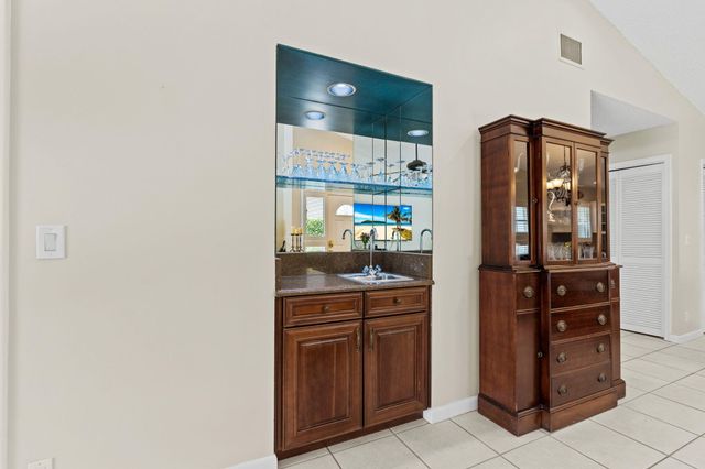 9722 Erica Court, Boca Raton, FL 33496