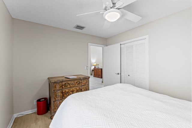 9722 Erica Court, Boca Raton, FL 33496