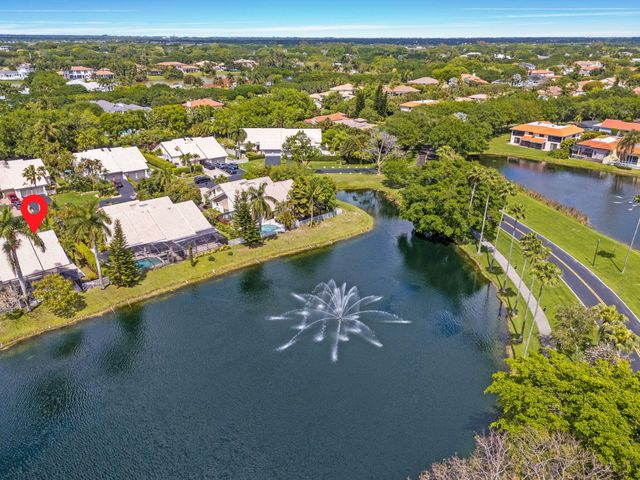 9722 Erica Court, Boca Raton, FL 33496