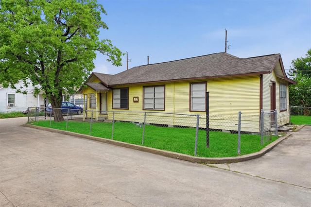 5717 Killough Street, Houston, TX 77086
