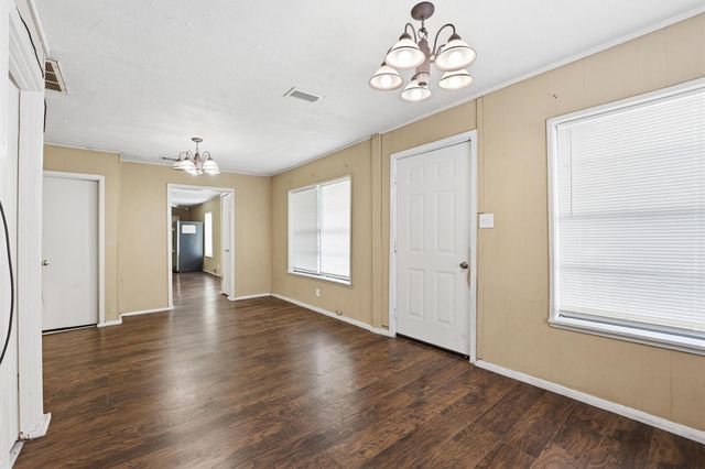 5717 Killough Street, Houston, TX 77086