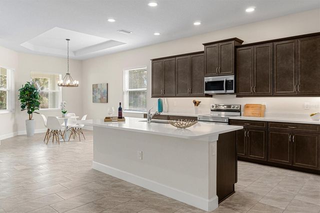 82 N LAKEWALK DRIVE, Palm Coast, FL 32137