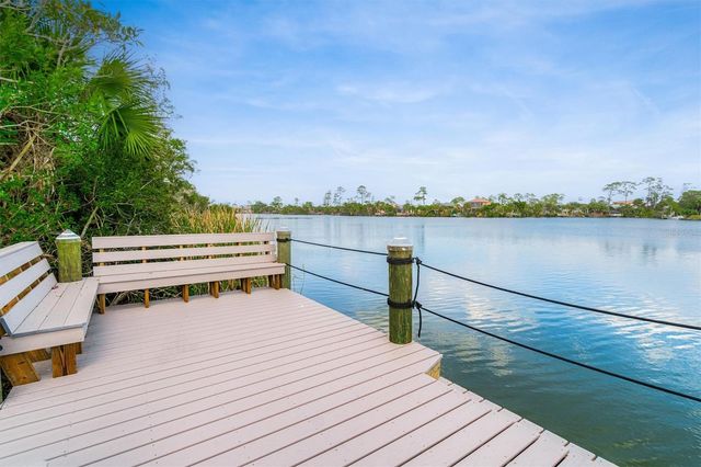 82 N LAKEWALK DRIVE, Palm Coast, FL 32137