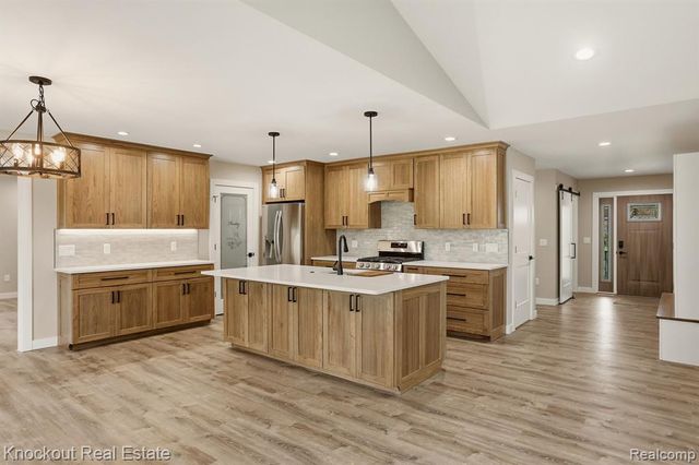 12095 Country Run Drive, Birch Run, MI 48415