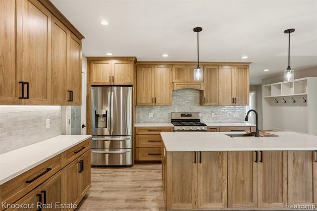 12095 Country Run Drive, Birch Run, MI 48415