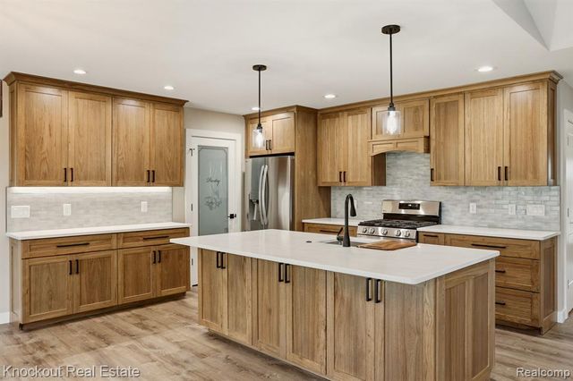 12095 Country Run Drive, Birch Run, MI 48415