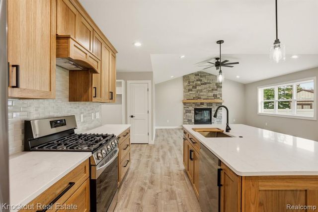12095 Country Run Drive, Birch Run, MI 48415