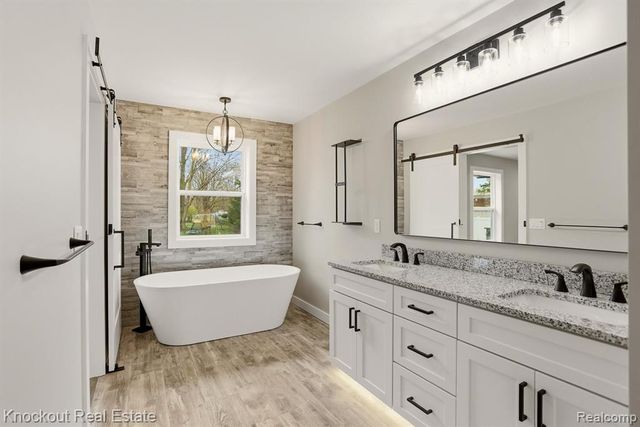 12095 Country Run Drive, Birch Run, MI 48415