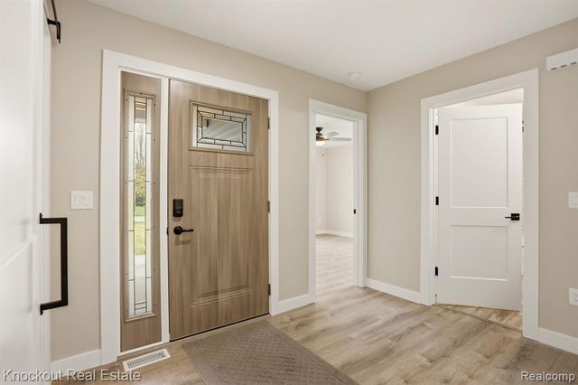 12095 Country Run Drive, Birch Run, MI 48415