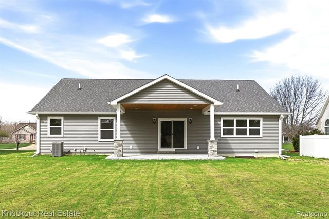 12095 Country Run Drive, Birch Run, MI 48415