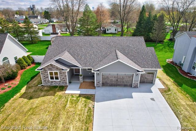 12095 Country Run Drive, Birch Run, MI 48415