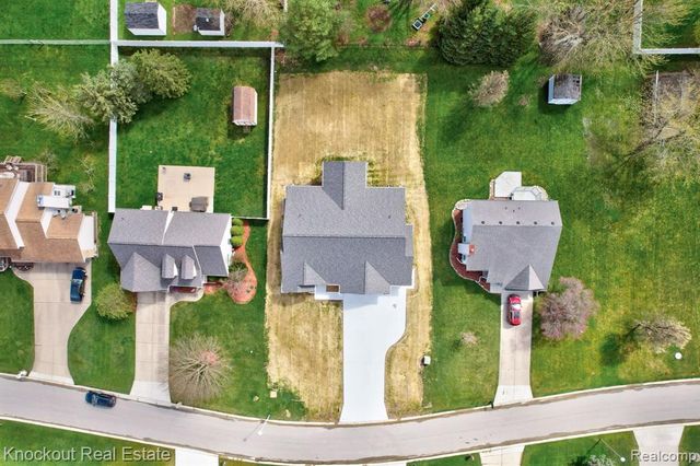 12095 Country Run Drive, Birch Run, MI 48415