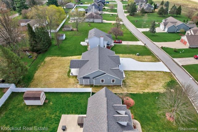 12095 Country Run Drive, Birch Run, MI 48415