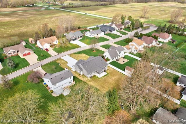 12095 Country Run Drive, Birch Run, MI 48415