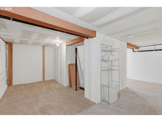 1218 W 19TH St, Vancouver, WA 98660