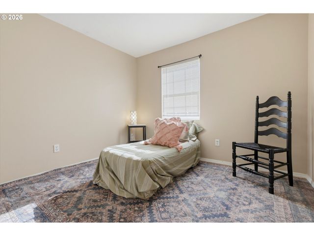 1218 W 19TH St, Vancouver, WA 98660