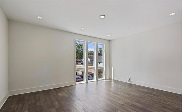 53 Reynolds Square Lane, Atlanta, GA 30307