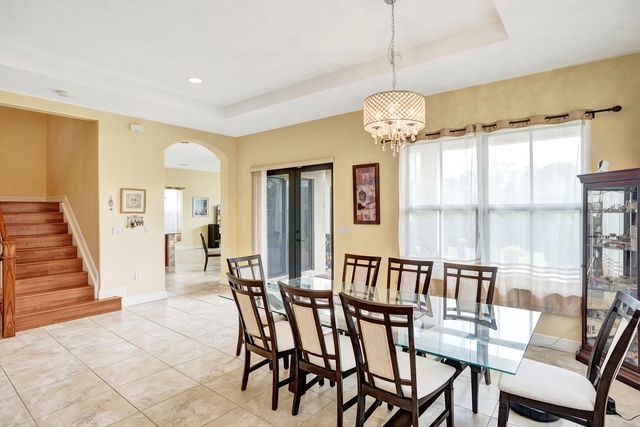 8541 NW 38th Street, Cooper City, FL 33024