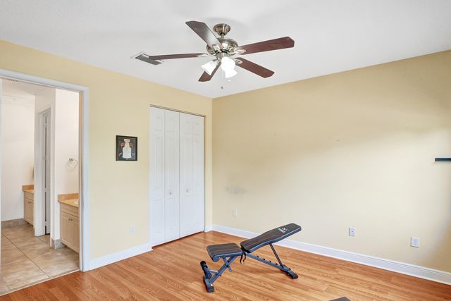 8541 NW 38th Street, Cooper City, FL 33024