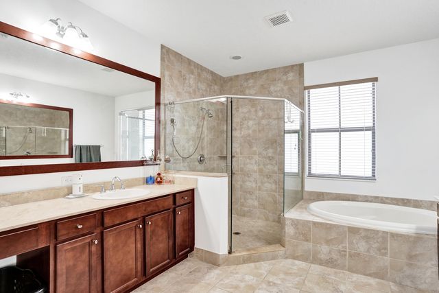 8541 NW 38th Street, Cooper City, FL 33024