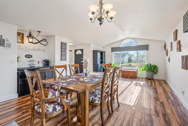 405 E D Street, Culver, OR 97734