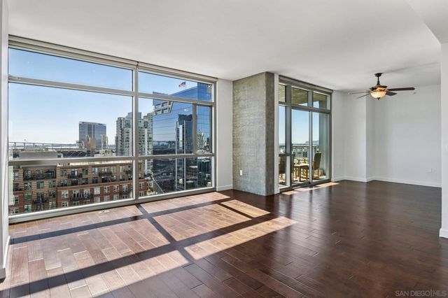 800 The Mark Ln 1606, San Diego, CA 92101