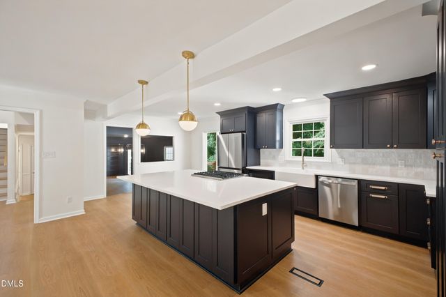 2113 Port Royal Road, Raleigh, NC 27609