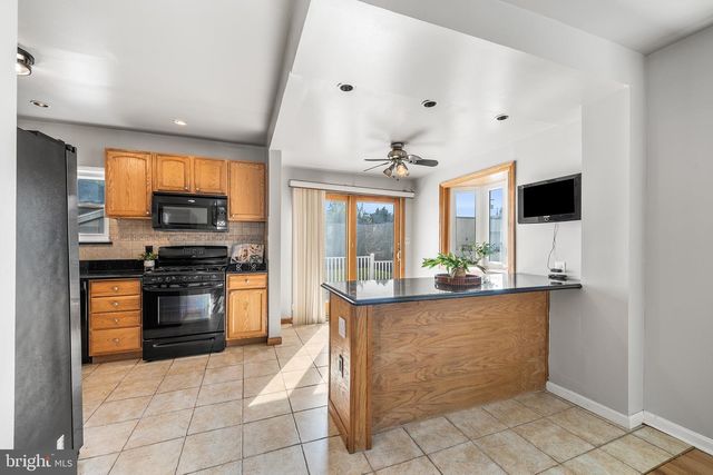 213 SAUDE AVE, Essington, PA 19029
