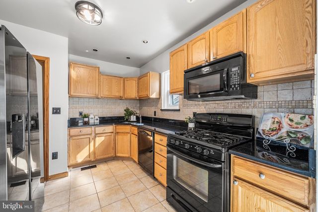 213 SAUDE AVE, Essington, PA 19029