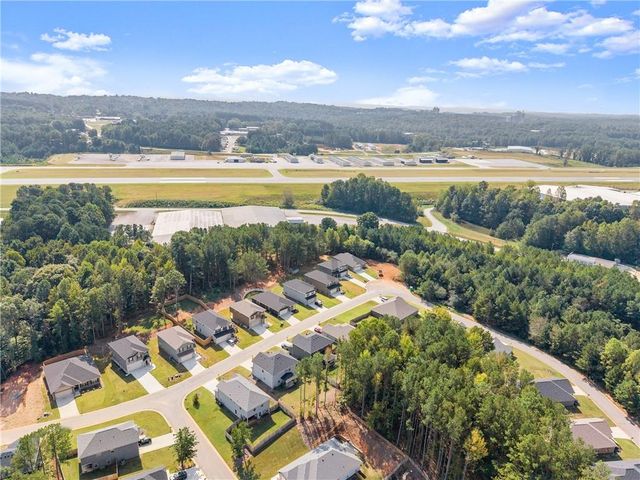 245 Magnolia Villas Dr., Cornelia, GA 30531