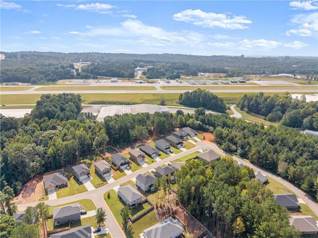 245 Magnolia Villas Dr., Cornelia, GA 30531