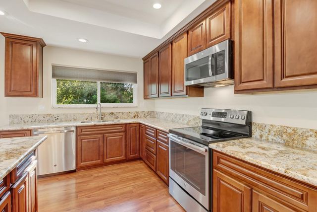 1540 Gregory Way, Carmichael, CA 95608