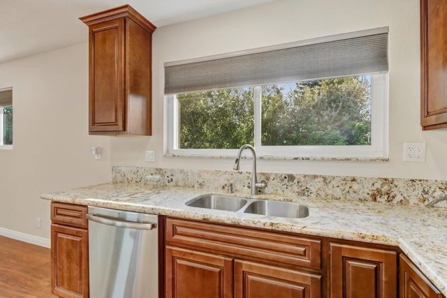 1540 Gregory Way, Carmichael, CA 95608