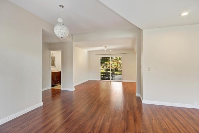 1540 Gregory Way, Carmichael, CA 95608