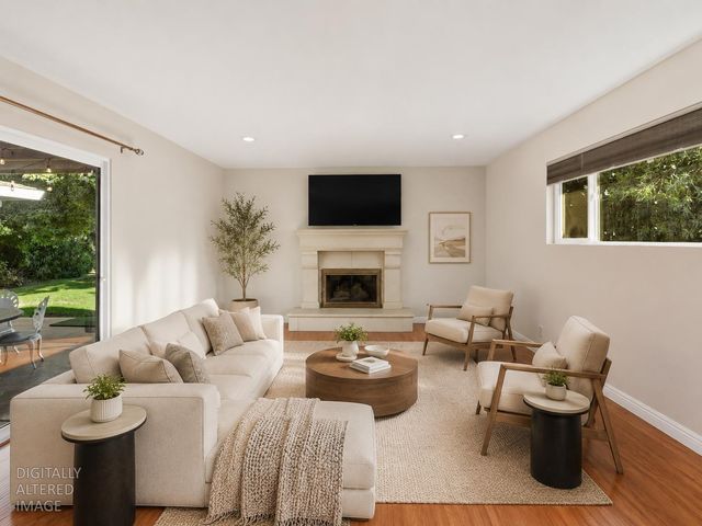 1540 Gregory Way, Carmichael, CA 95608
