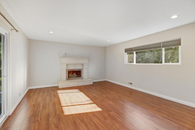 1540 Gregory Way, Carmichael, CA 95608