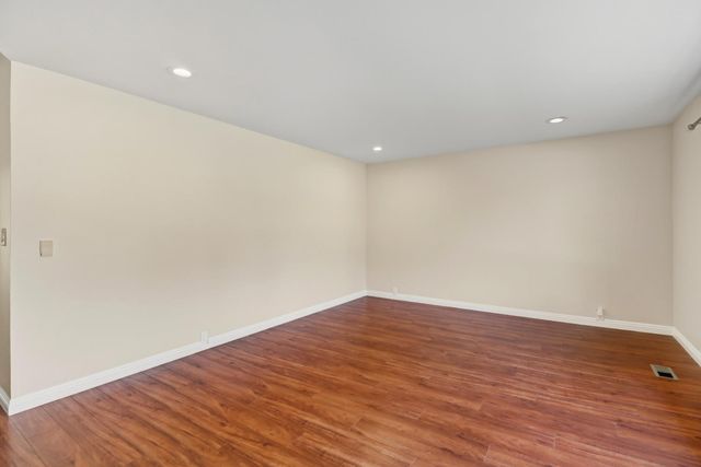 1540 Gregory Way, Carmichael, CA 95608