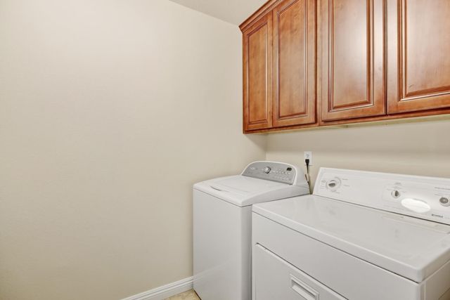 1540 Gregory Way, Carmichael, CA 95608